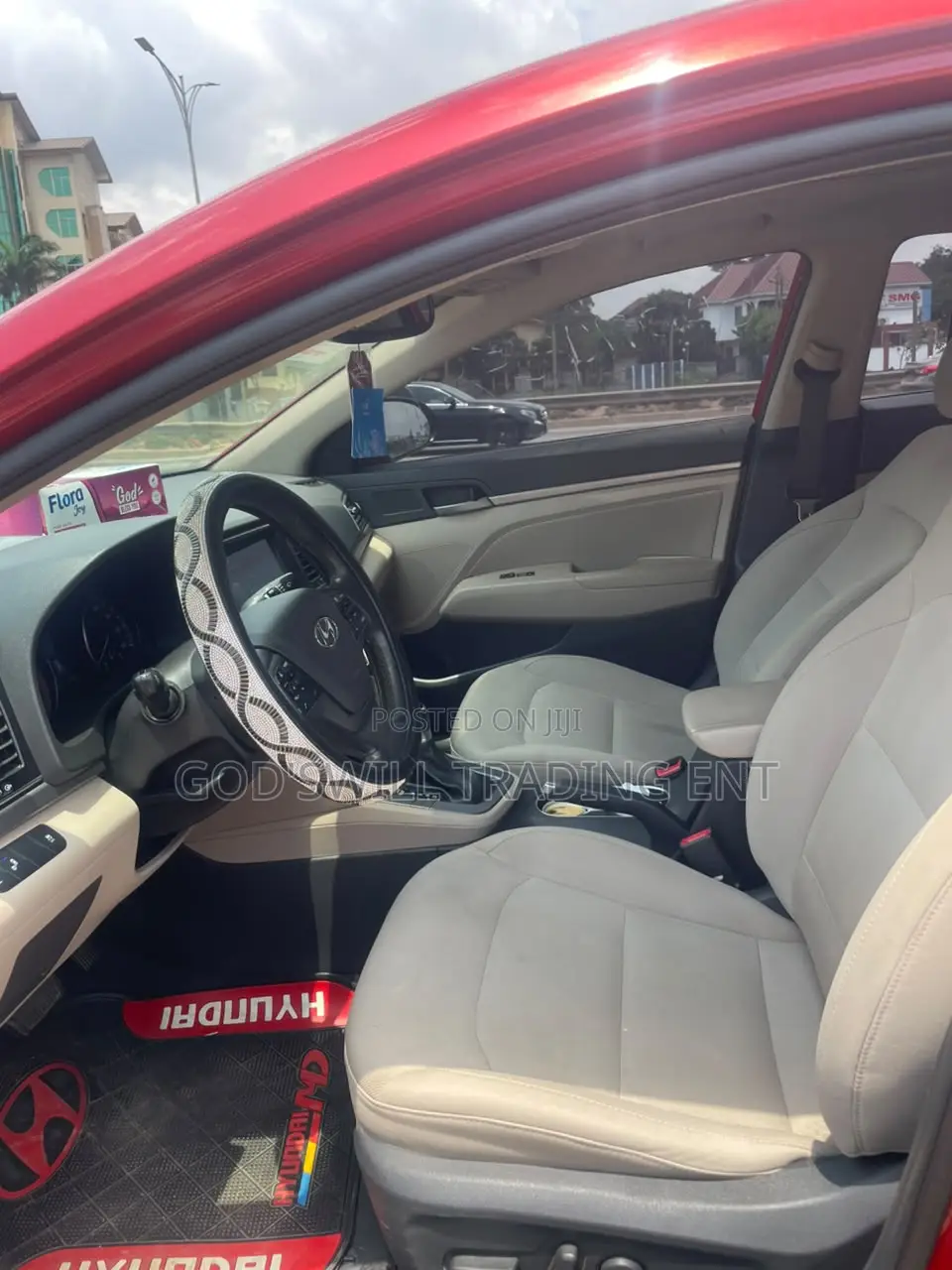 Hyundai Elantra Limited Sedan FWD (2.0L 4cyl 6A) 2017 Red