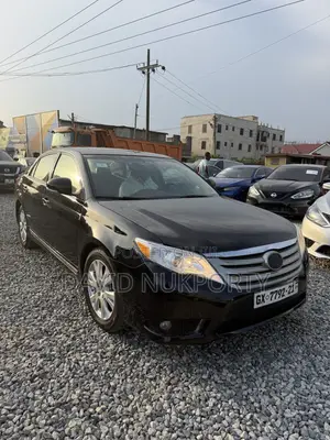 Toyota Avalon 2013 Black