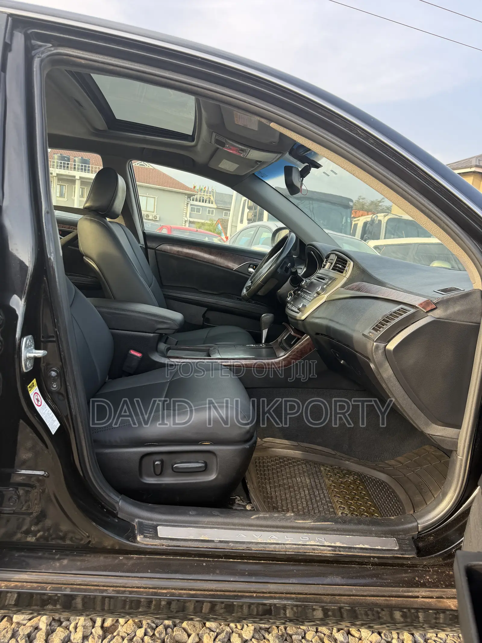Toyota Avalon 2013 Black