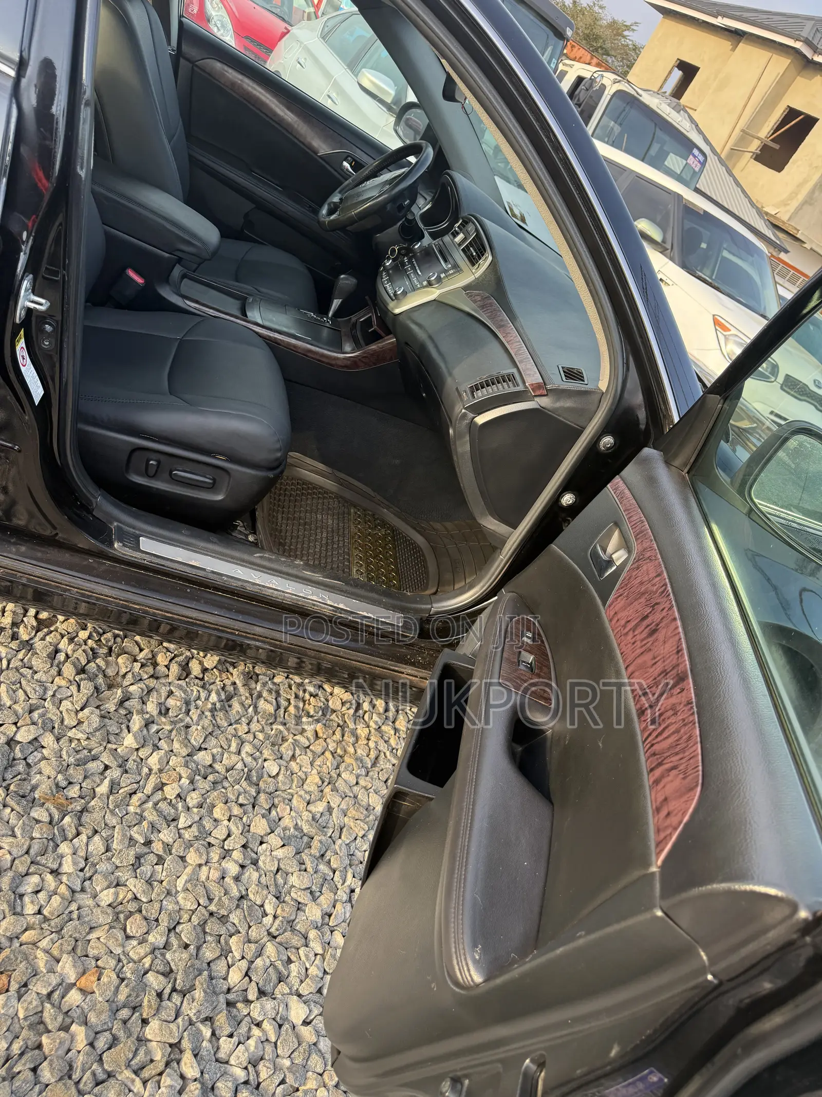 Toyota Avalon 2013 Black