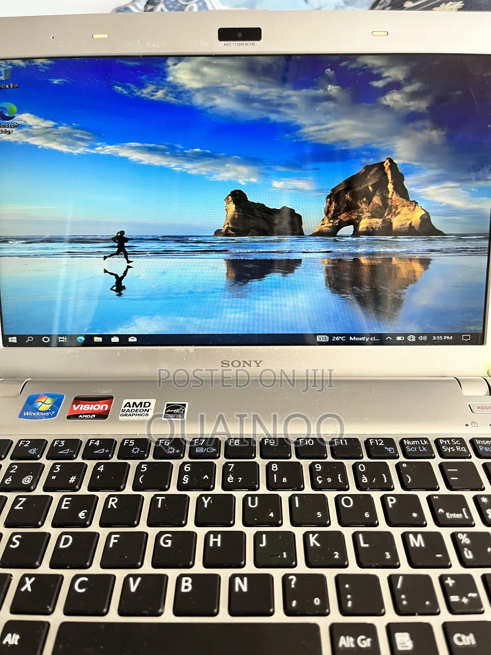 Laptop Sony VAIO VPC-YB2M1E 6GB AMD SSD 128GB