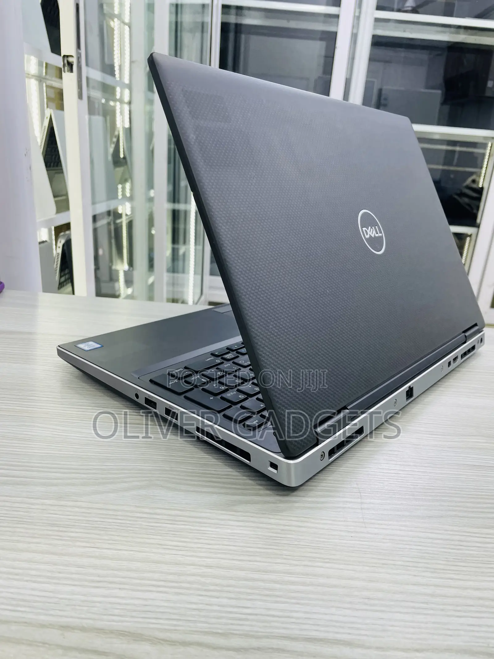 Laptop Dell Precision 7540 32GB Intel Core i7 SSD 512GB