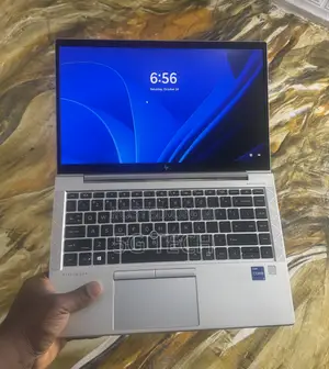 Laptop HP EliteBook 840 G8 16GB Intel Core i7 SSD 512GB