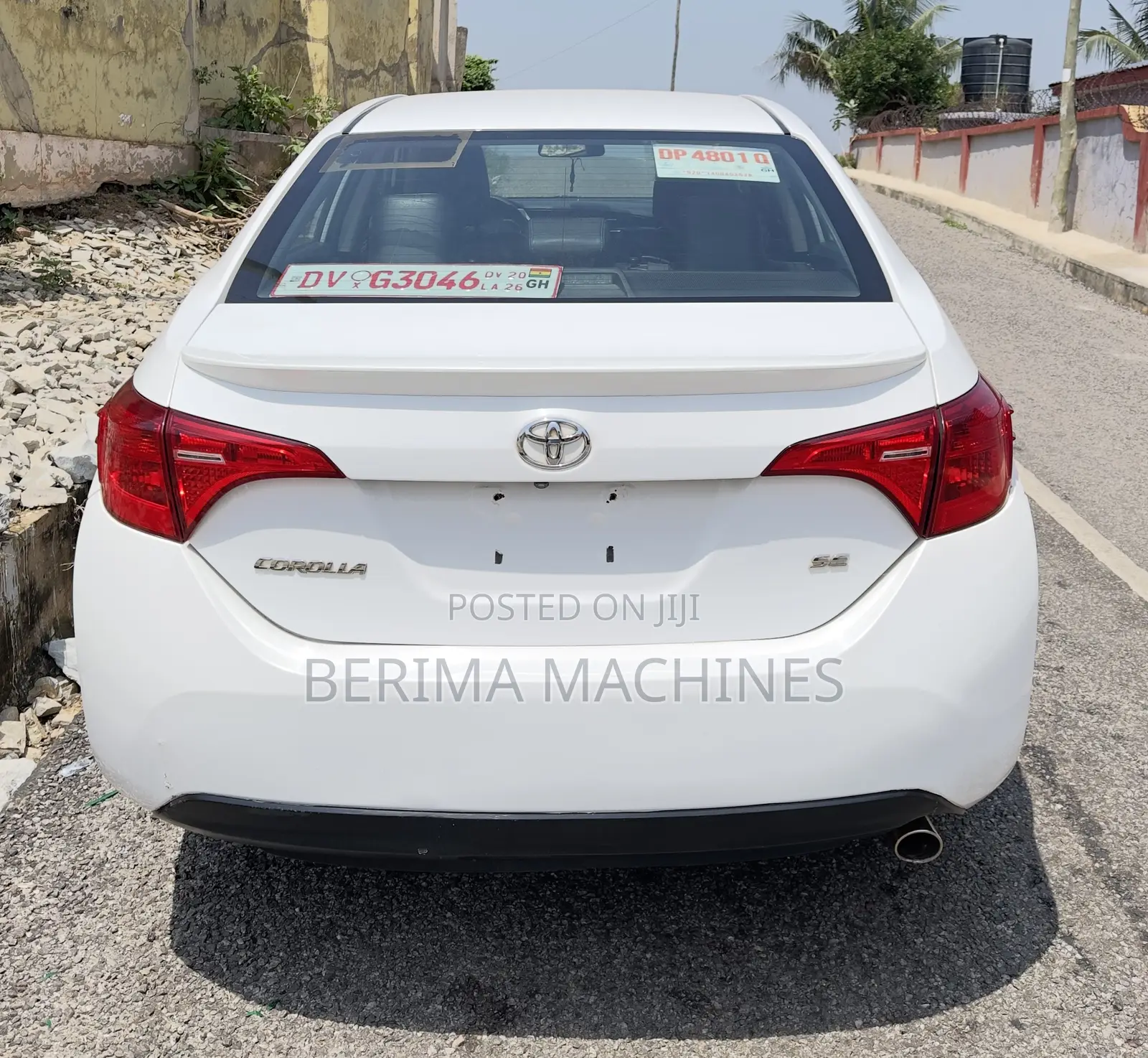 Toyota Corolla SE Special Edition 4dr Sedan (1.8L 4cyl CVT) 2017 White