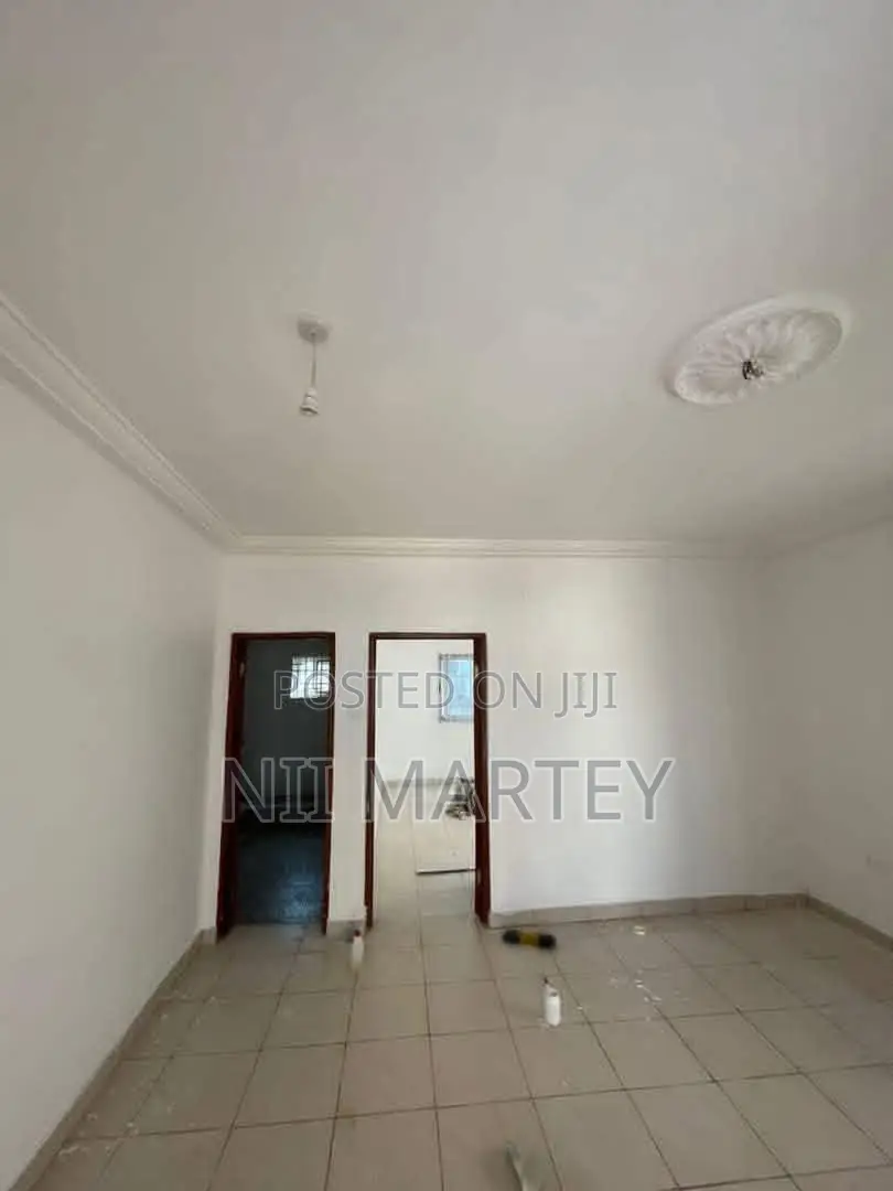 1bdrm Apartment in Pure Water for rent