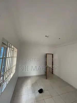 1bdrm Apartment in Pure Water for rent