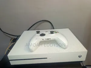 Xbox S One 1TB With No Game and With One Controller