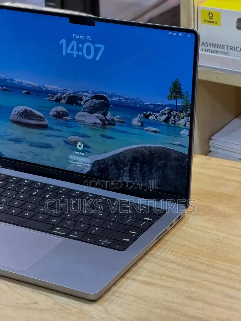 Laptop Apple MacBook Pro 2023 M2 Pro 16GB Apple M2 SSD 512GB
