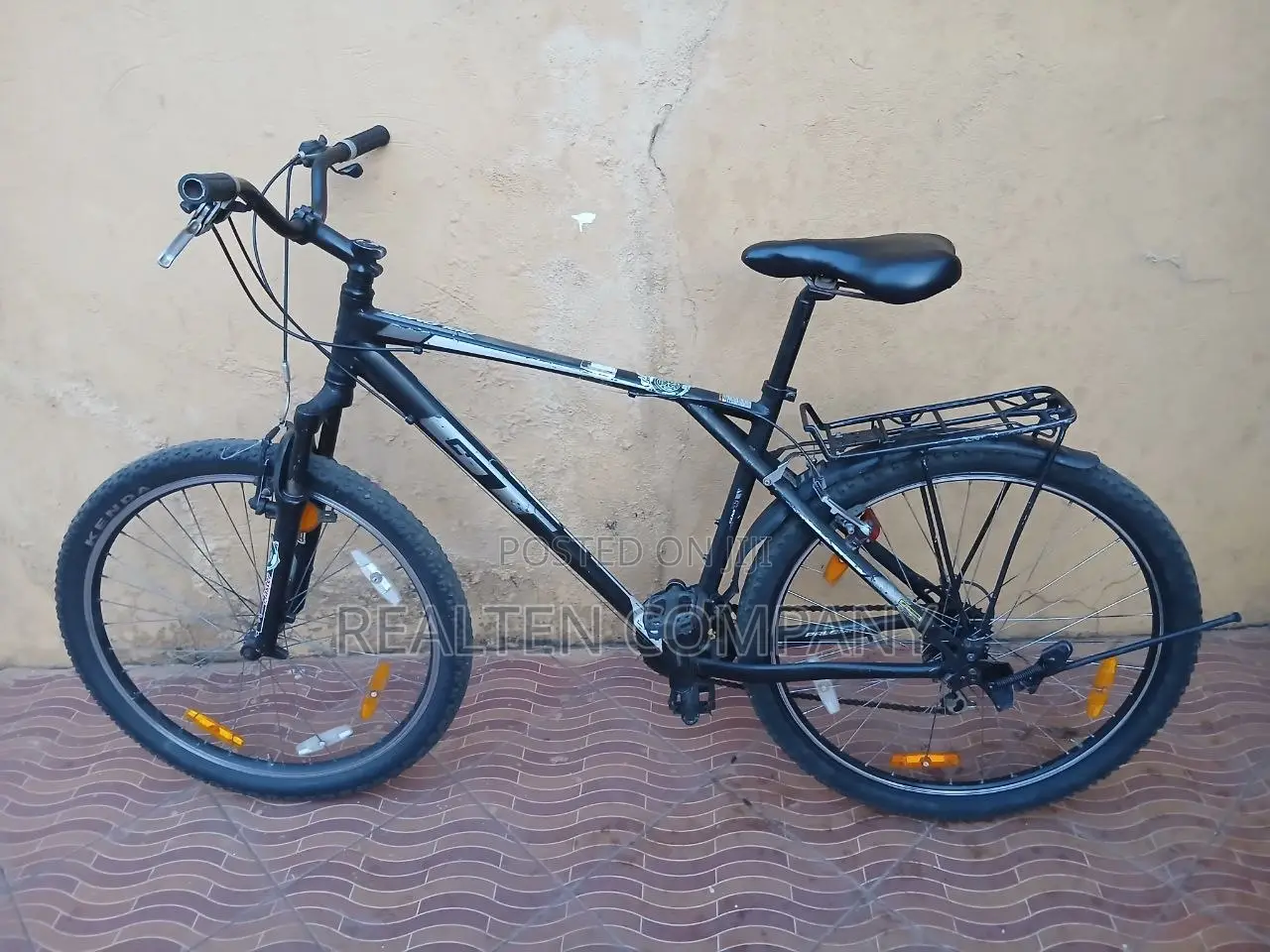 GT 27.5" Aluminium Mountain Bike