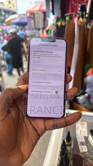 Apple iPhone 13 128 GB Red