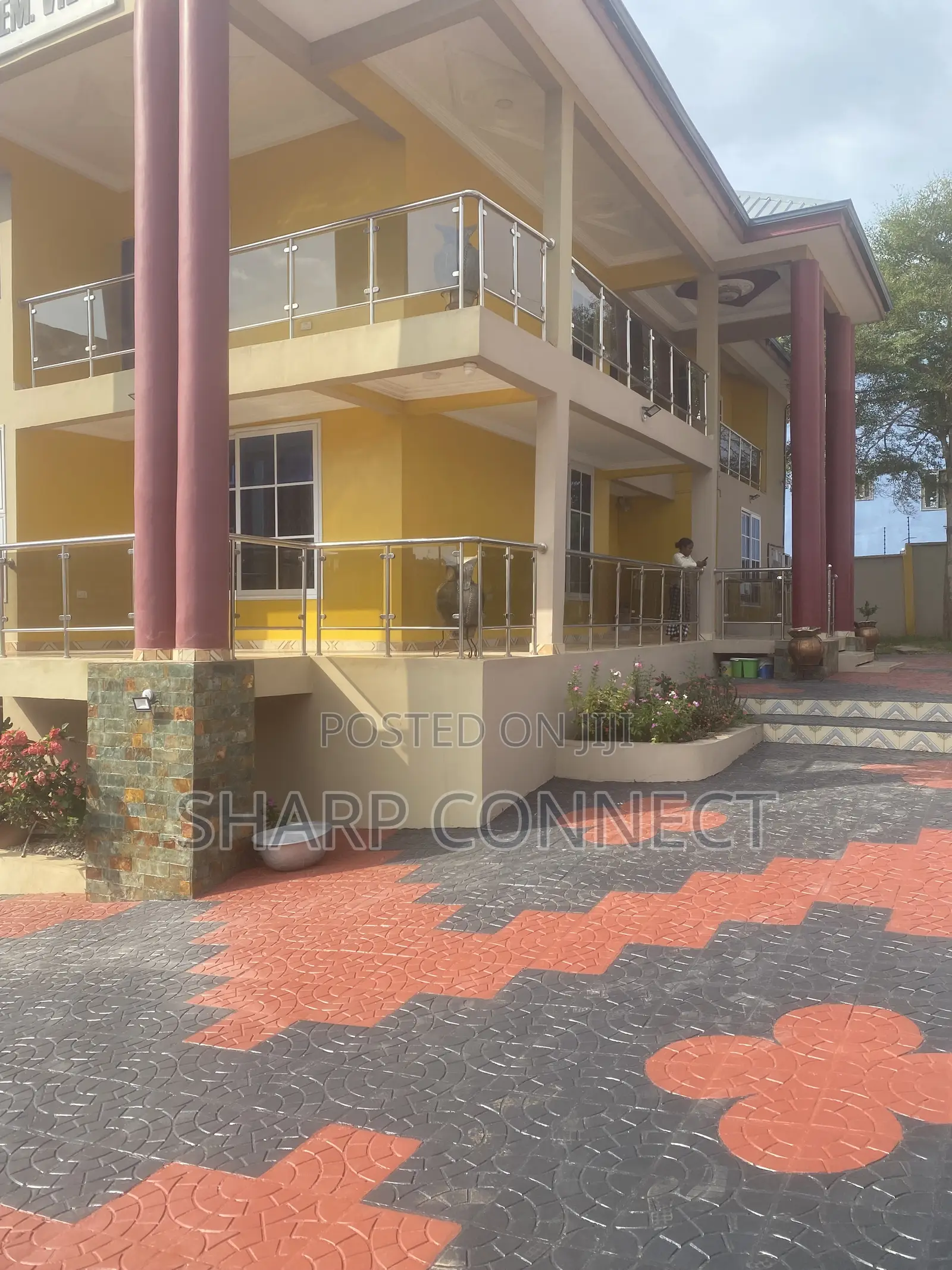 4bdrm Duplex in Sharp-Connect, Toll Booth for rent
