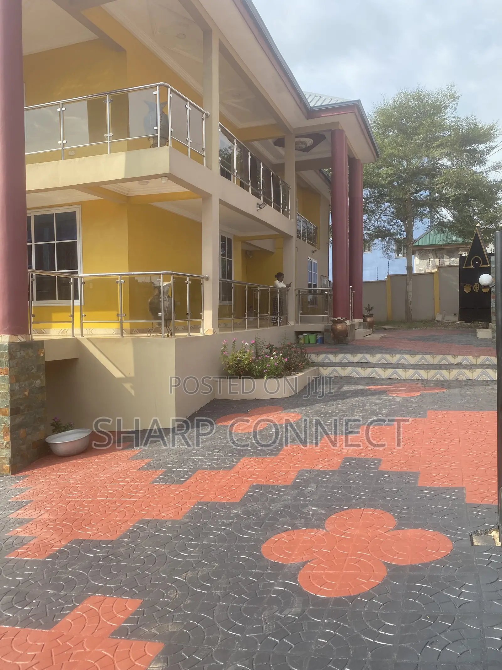 4bdrm Duplex in Sharp-Connect, Toll Booth for rent