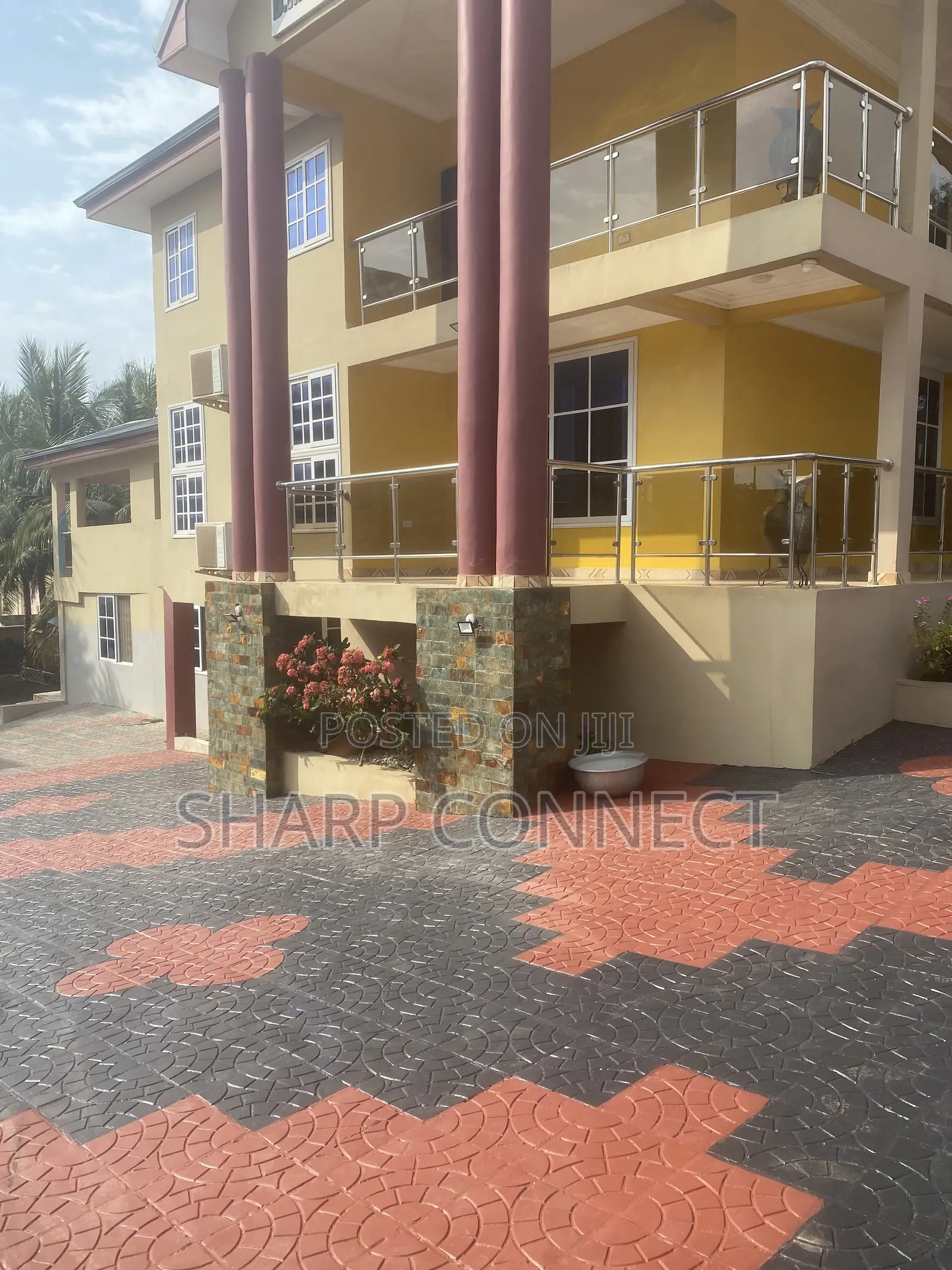 4bdrm Duplex in Sharp-Connect, Toll Booth for rent