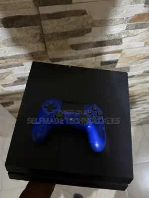 PS4 Standard 500GB