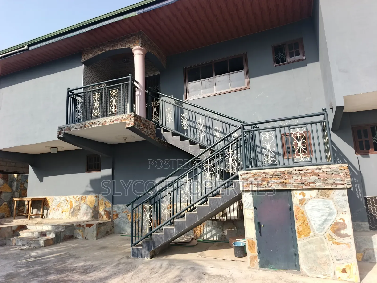 1bdrm Apartment in Two Strems, New-Juaben Municipal for rent