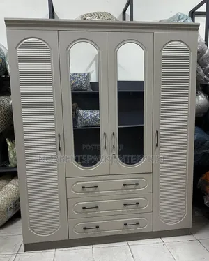 Wardrobe (4D)