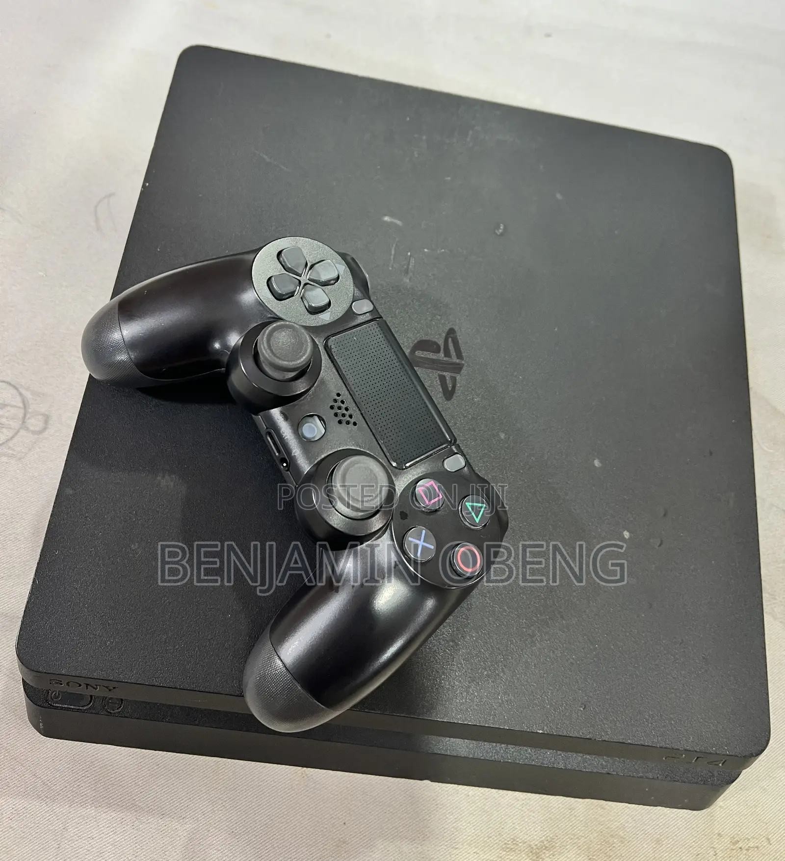 PS4 Slim With 4 Games