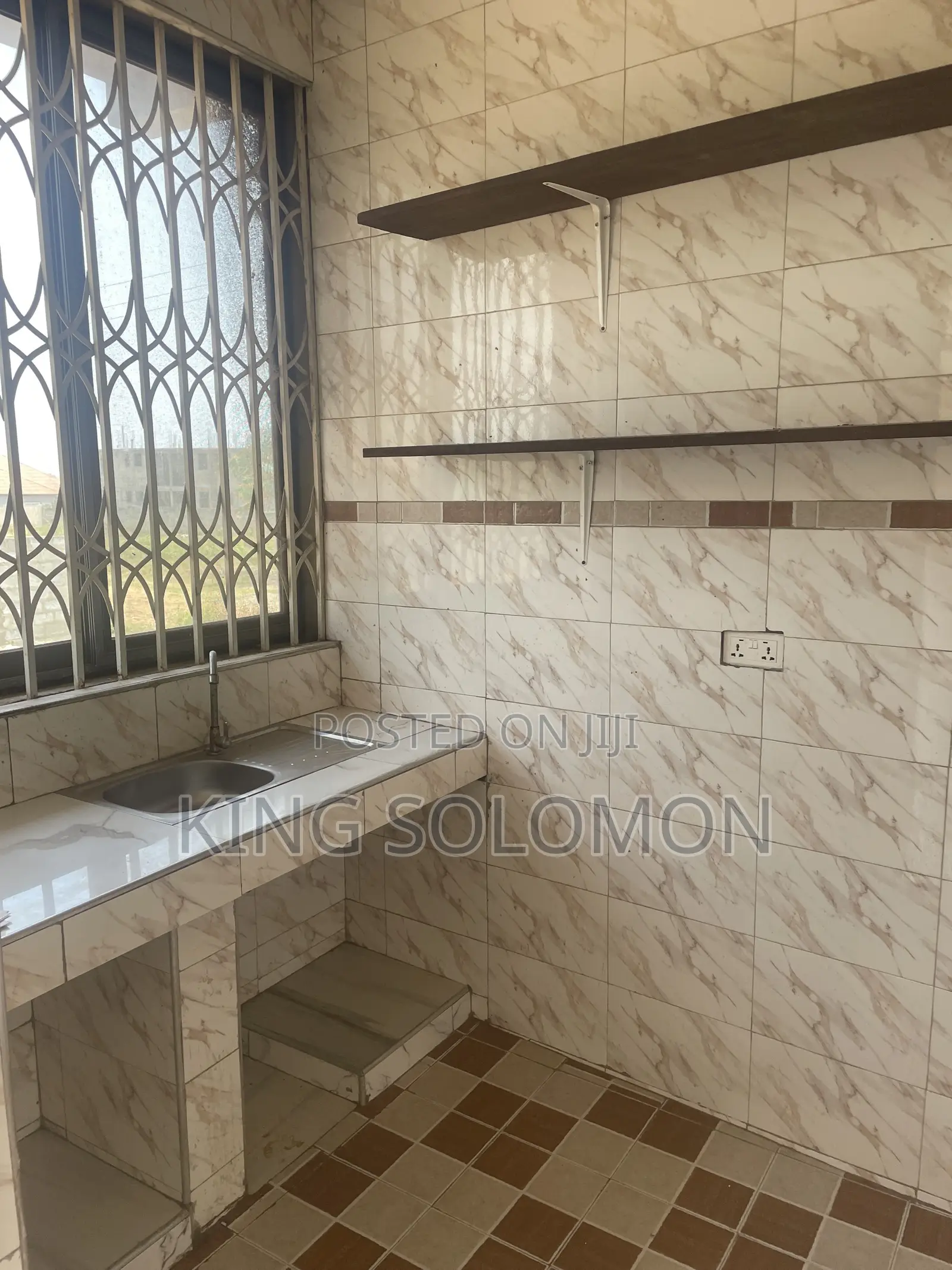 1bdrm House in Global Aid Property, Lashibi for rent