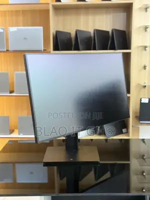 HP Z32 4K UHD (3840x2160) 32” Inch Monitor