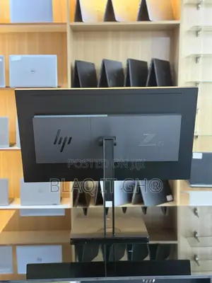 HP Z32 4K UHD (3840x2160) 32” Inch Monitor
