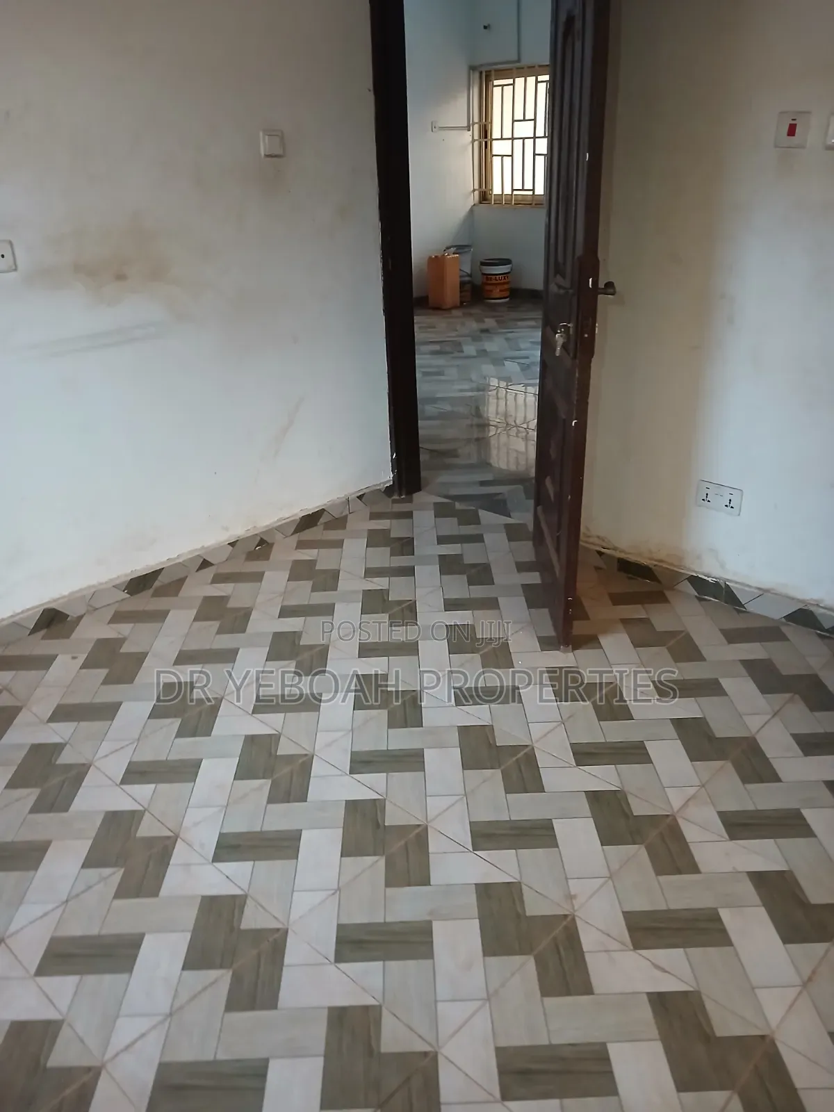 2bdrm Apartment in Spintex Road Zenith, Coca Cola for rent