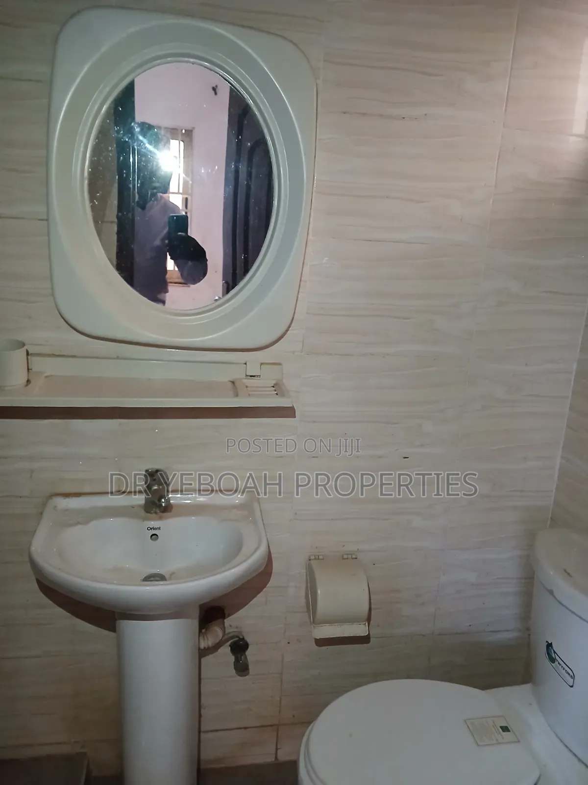 2bdrm Apartment in Spintex Road Zenith, Coca Cola for rent