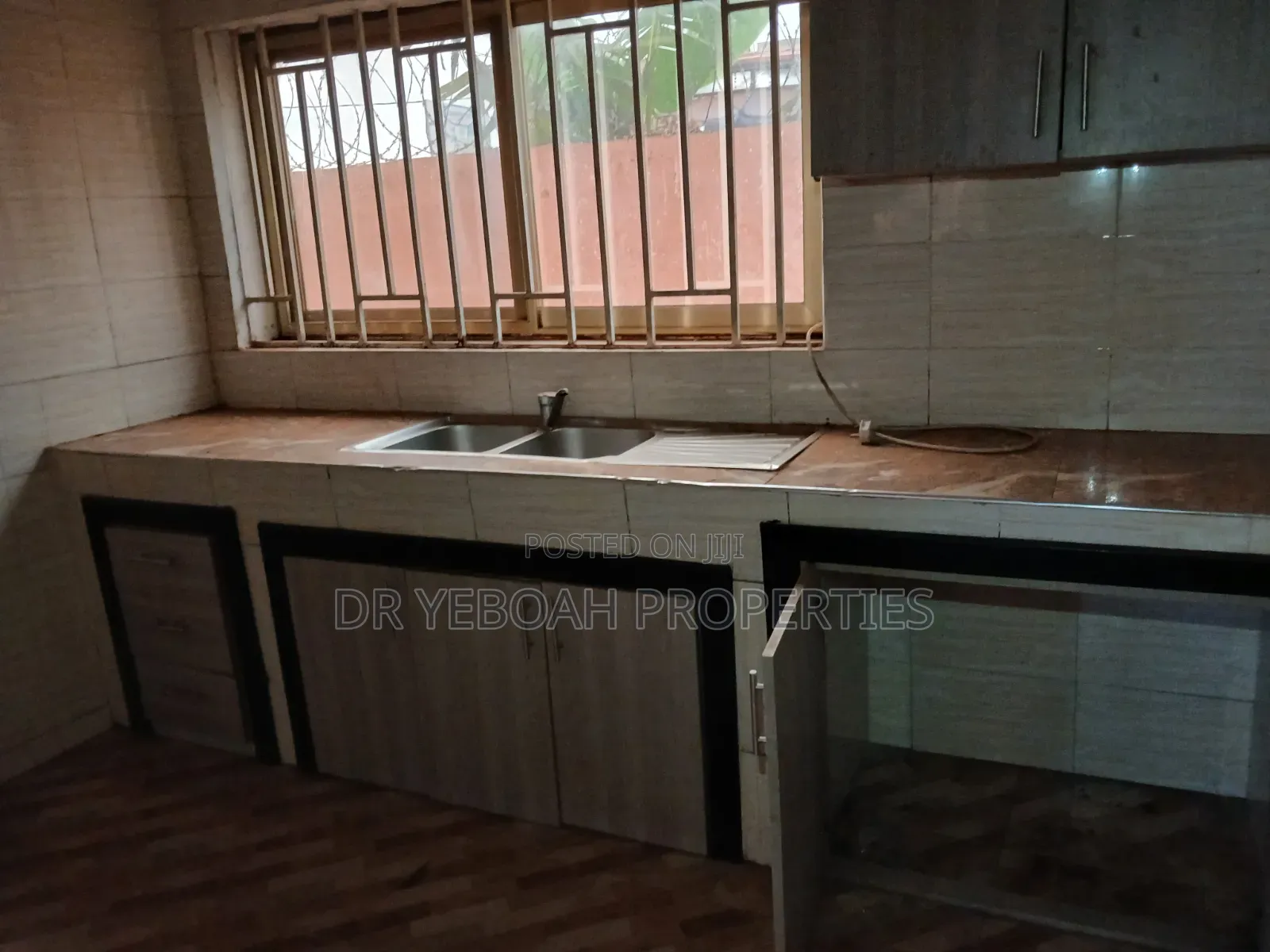 2bdrm Apartment in Spintex Road Zenith, Coca Cola for rent