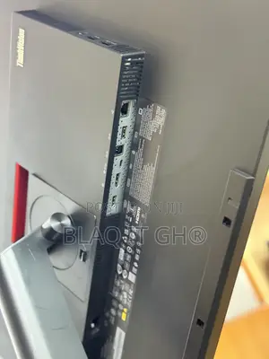 Lenovo 32” 4K UHD Monitor | Rich Colors