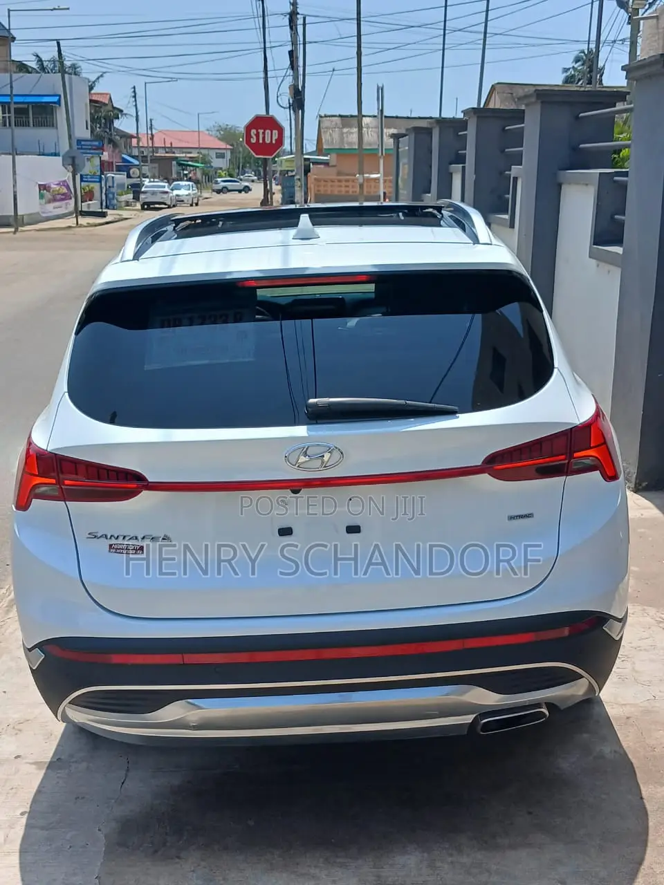 Hyundai Santa Fe Limited 2022 White