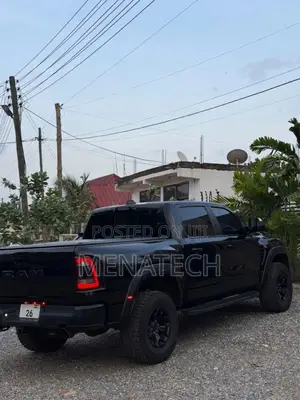 RAM 1500 2021 Black