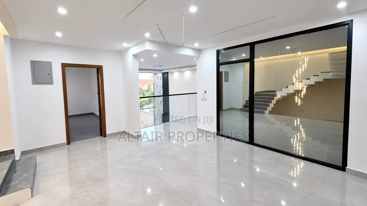 Furnished 4bdrm House in Accra Metropolitan for sale