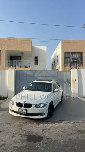 BMW 328i 2011 White