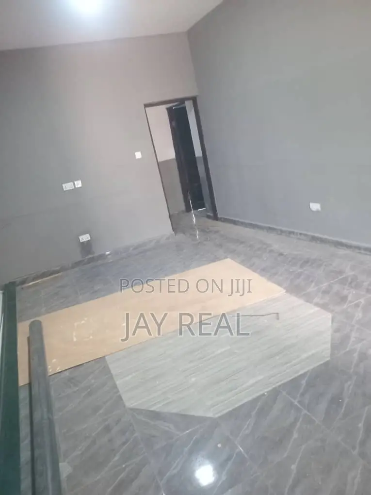 2bdrm Apartment in Jay Real Estate And, Opeikuma for rent