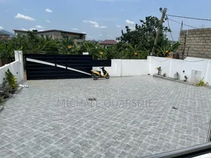 3bdrm House in Nsawam for sale