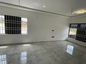 3bdrm House in Nsawam for sale