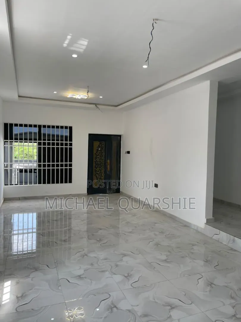 3bdrm House in Nsawam for sale