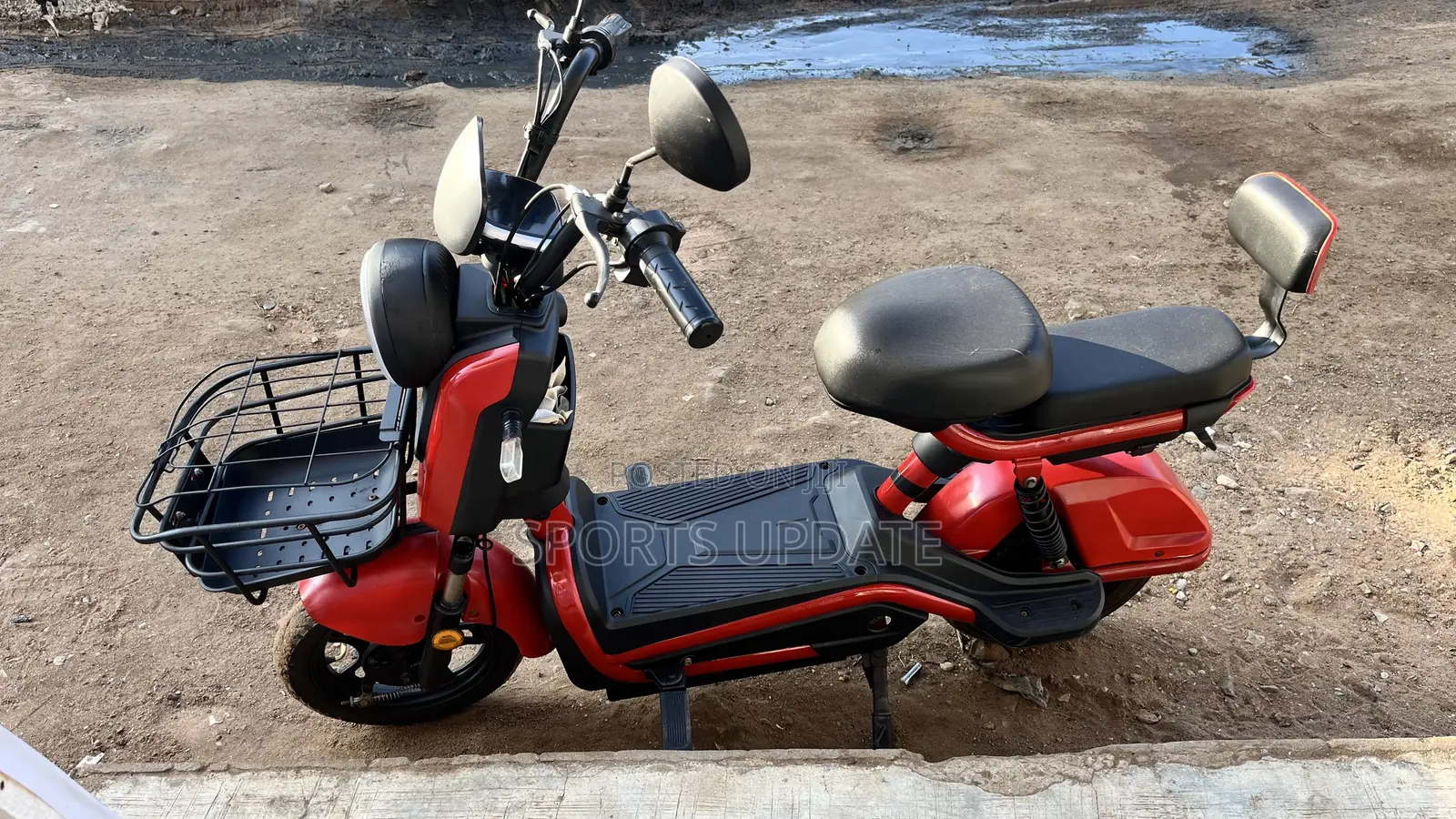 Motorcycle 2025 Orange