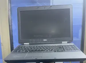 Laptop Dell Latitude E6530 8GB Intel Core i5 HDD+SSD 500GB