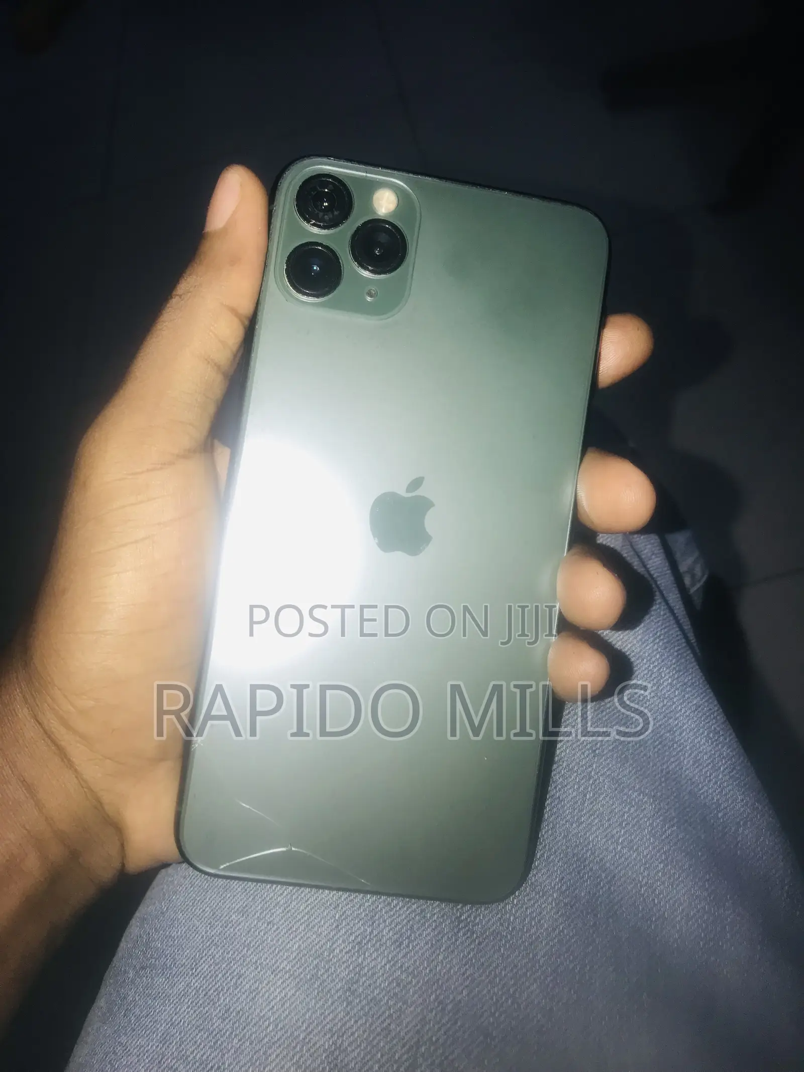 Apple iPhone 11 Pro Max 64 GB Green