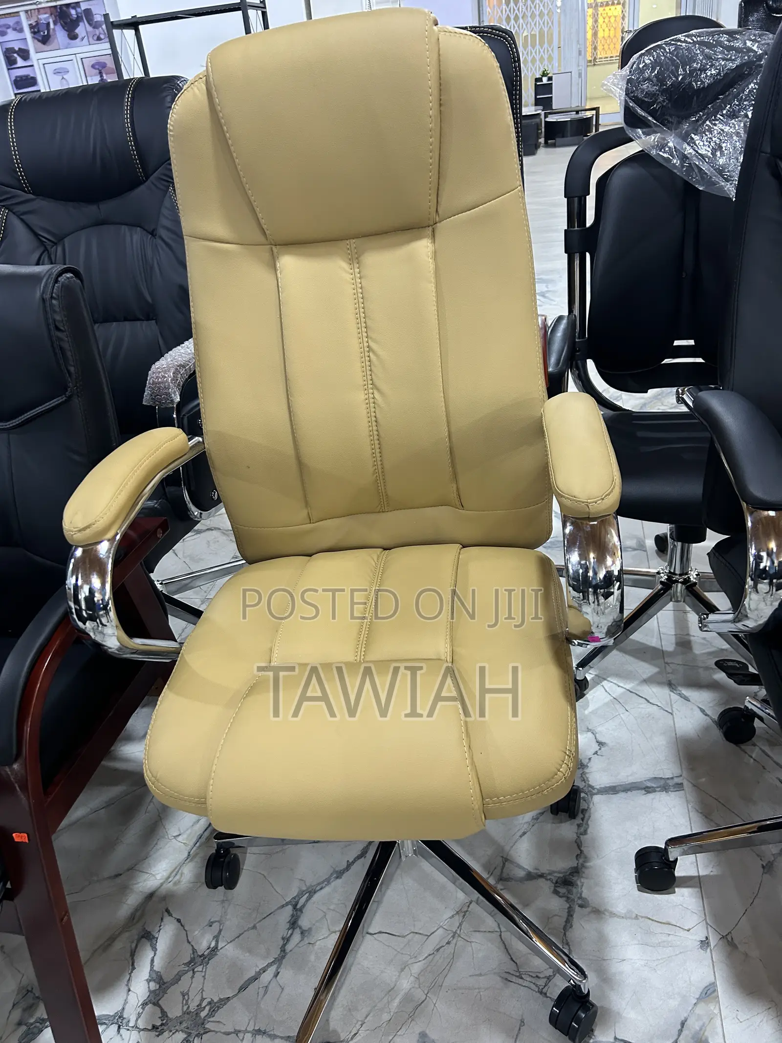 Cream Beige Executive Office Chair