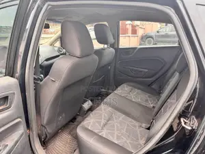 Ford Fiesta SE Hatchback 2012 Black