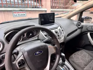 Ford Fiesta SE Hatchback 2012 Black
