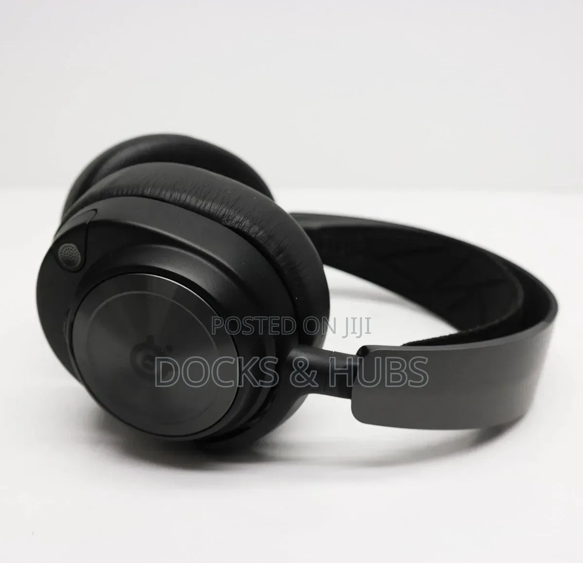 The SteelSeries Arctis Nova Pro Wired Multi-System Gaming Headset