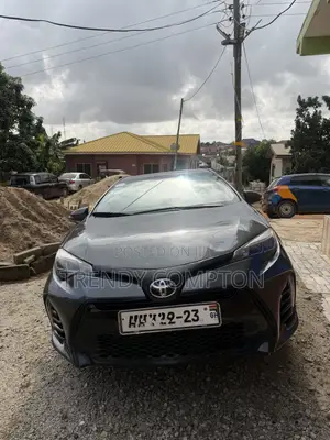 Toyota Corolla LE 4dr Sedan (1.8L 4cyl CVT) 2014 Gray