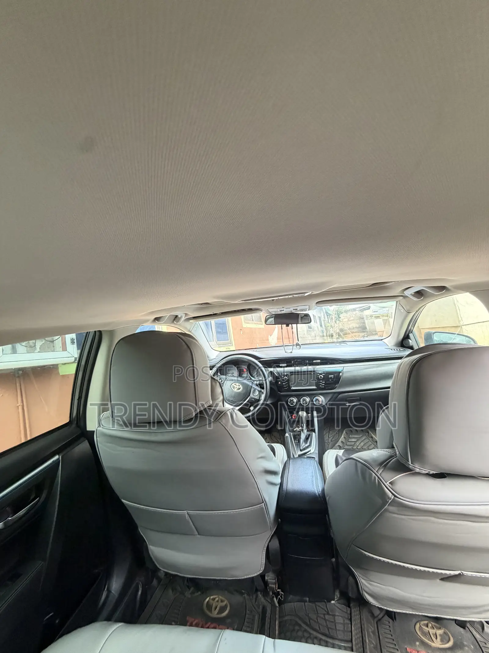Toyota Corolla LE 4dr Sedan (1.8L 4cyl CVT) 2014 Gray