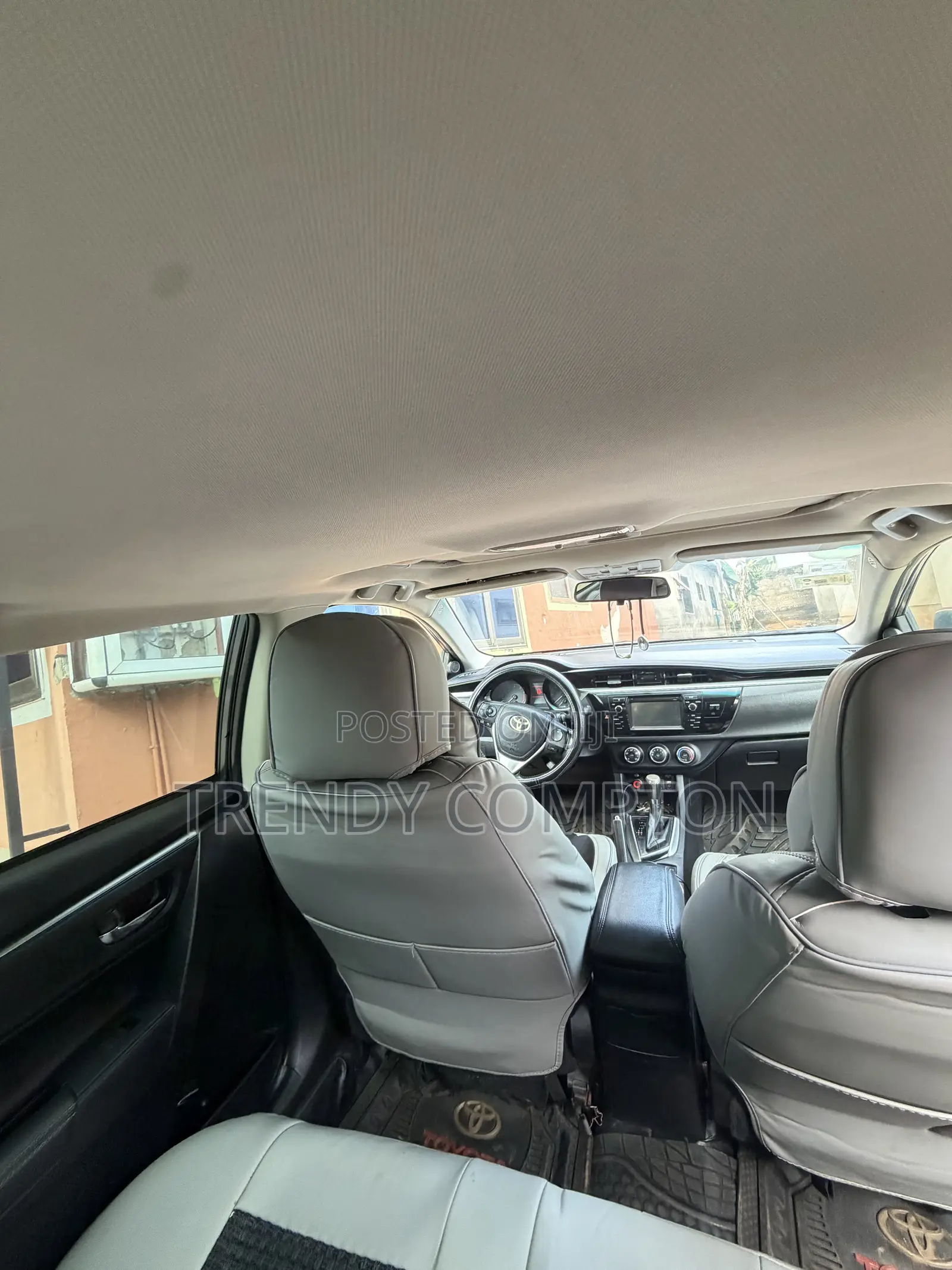 Toyota Corolla LE 4dr Sedan (1.8L 4cyl CVT) 2014 Gray