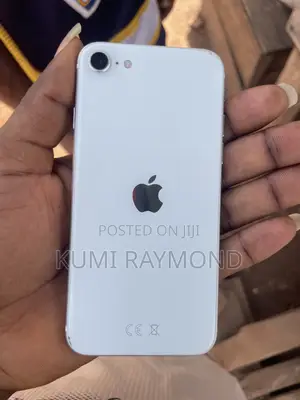 Apple iPhone SE (2022) 64 GB White