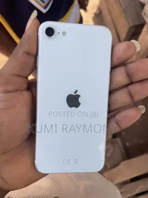 Apple iPhone SE (2022) 64 GB White