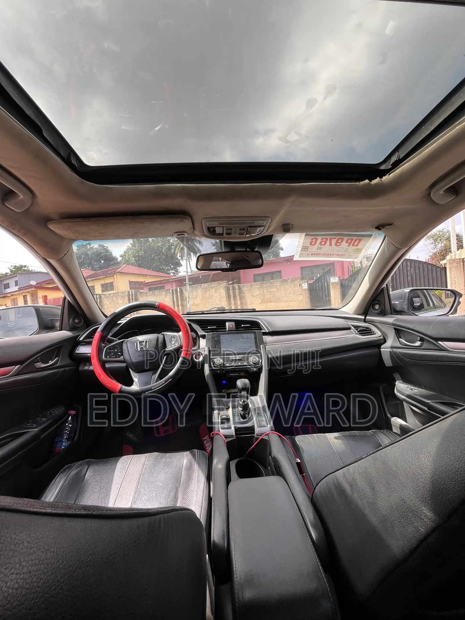 Honda Civic Touring 4dr Sedan (1.5L 4cyl) 2017 White