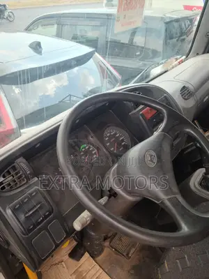 Hyundai 5 Ton Truck 2005 – 6.0L Diesel